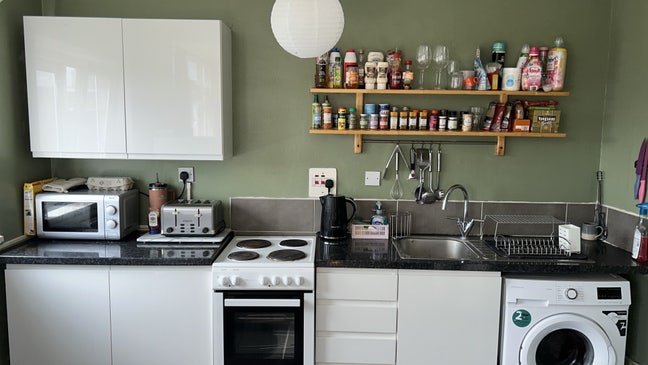 Double Room in Cosy NW Flat Main Photo