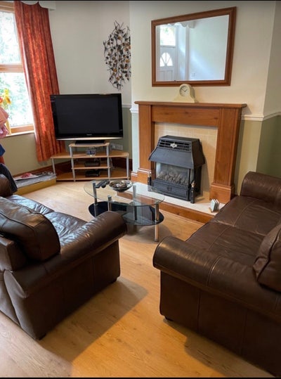 1 Room Available Main Photo