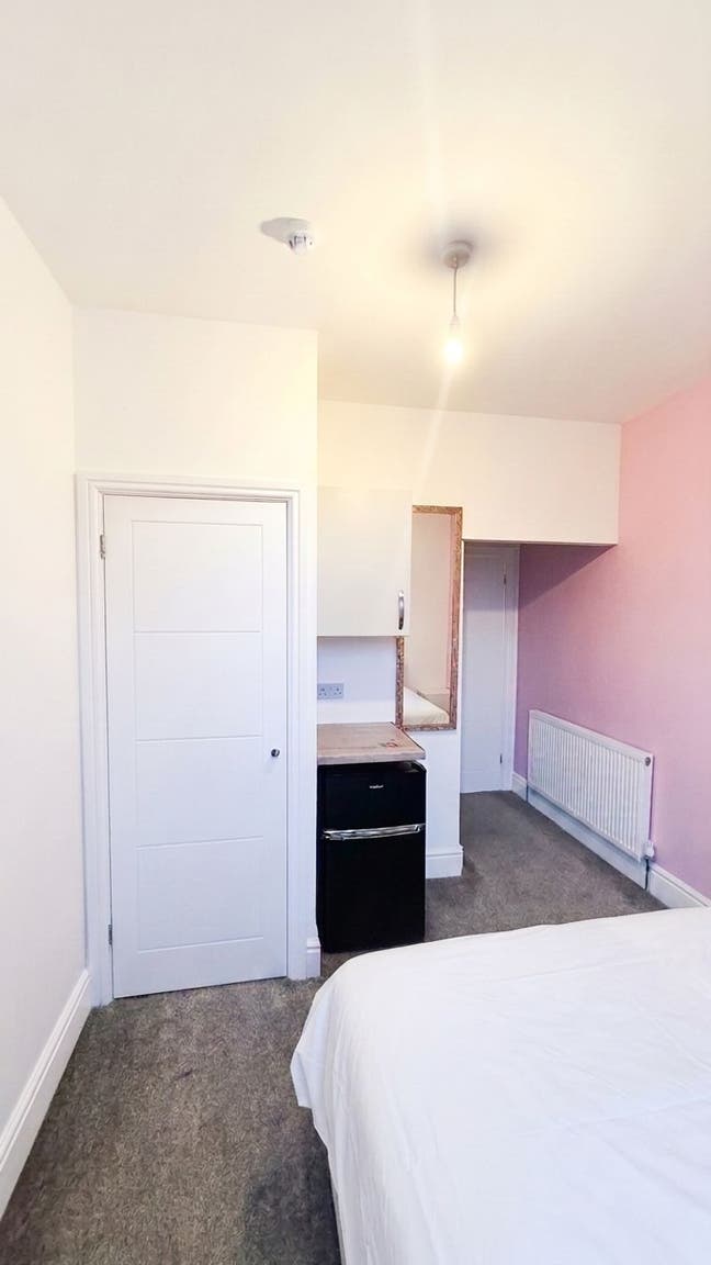 Large En-suite Double Room in Alvaston Derby Main Photo
