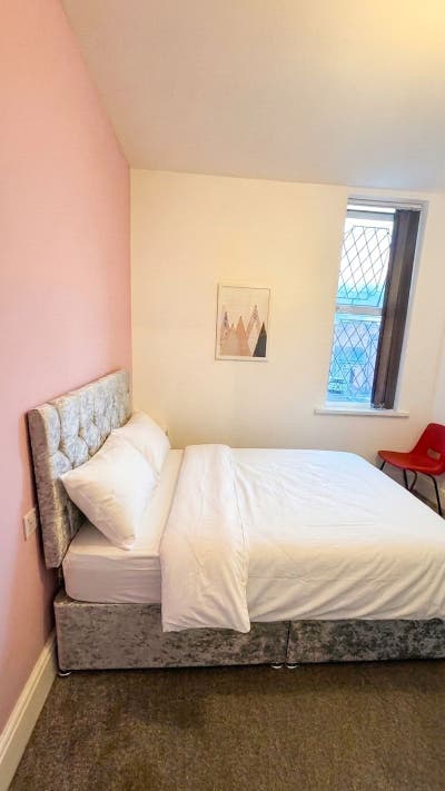 Large En-suite Double Room in Alvaston Derby Main Photo