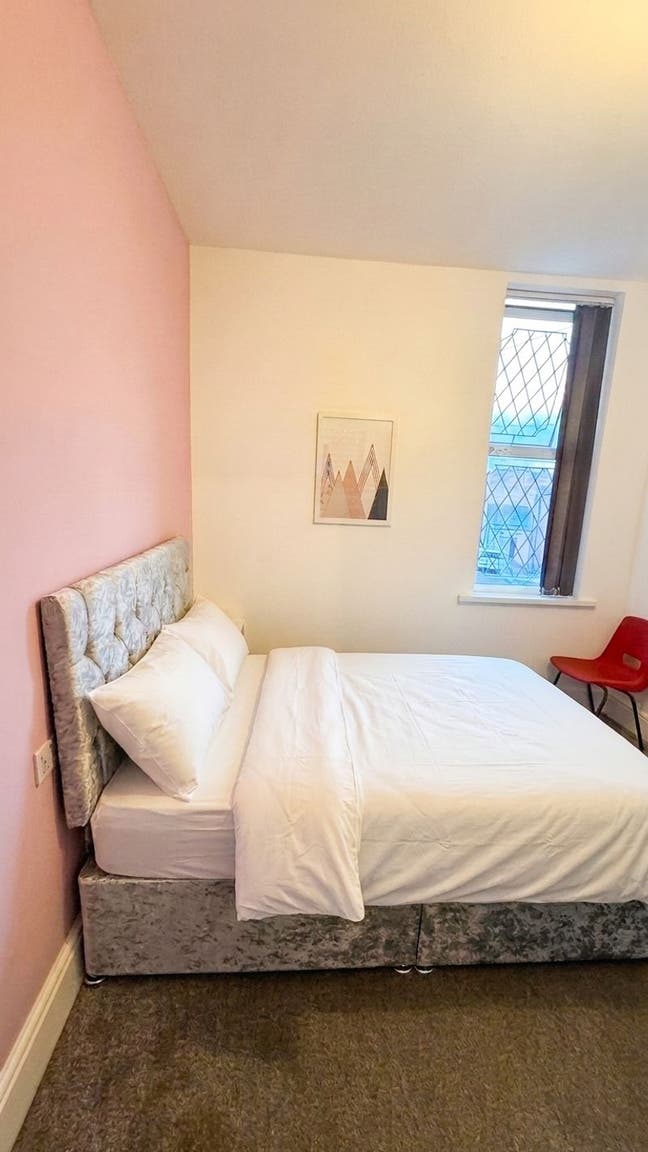 Large En-suite Double Room in Alvaston Derby Main Photo
