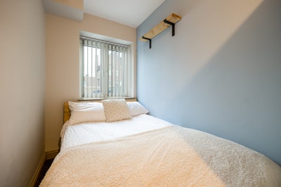 Ensuite Rooms Available 🏡 Bartholomew Road Main Photo