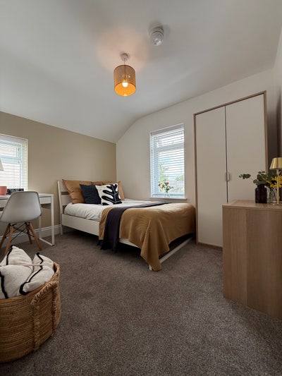 1 x Double En-Suite  - Bath Street Main Photo