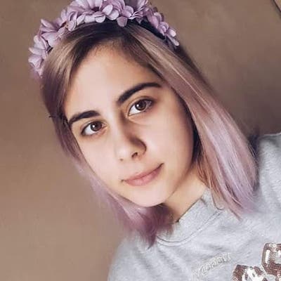 Student Female seeks a single or double room Main Photo
