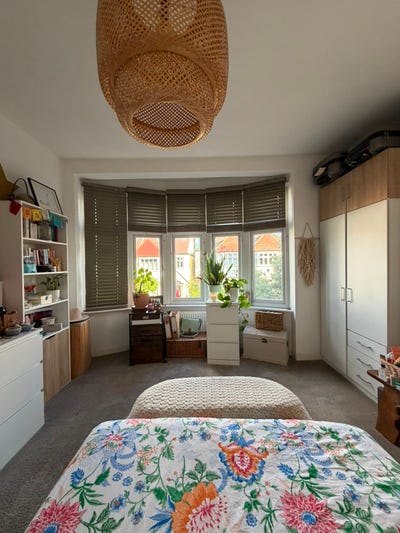 Spacious Double Room in lovely houseshare Main Photo