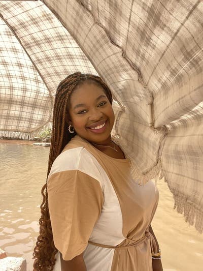 Hello, I am looking for a studio or 1 bed fl... Main Photo