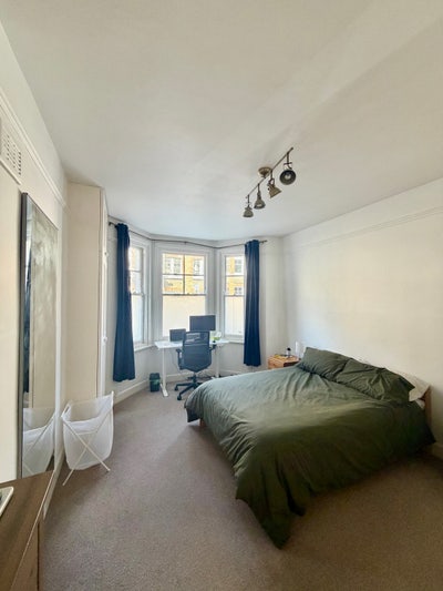 Clapham Double Room Sublet Main Photo