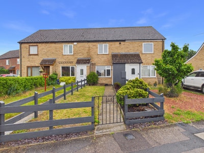 Well-Presented Two Bedroom Home  Main Photo
