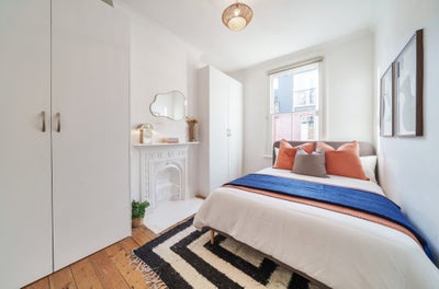 Stunning Room in Shepherds Bush  Main Photo