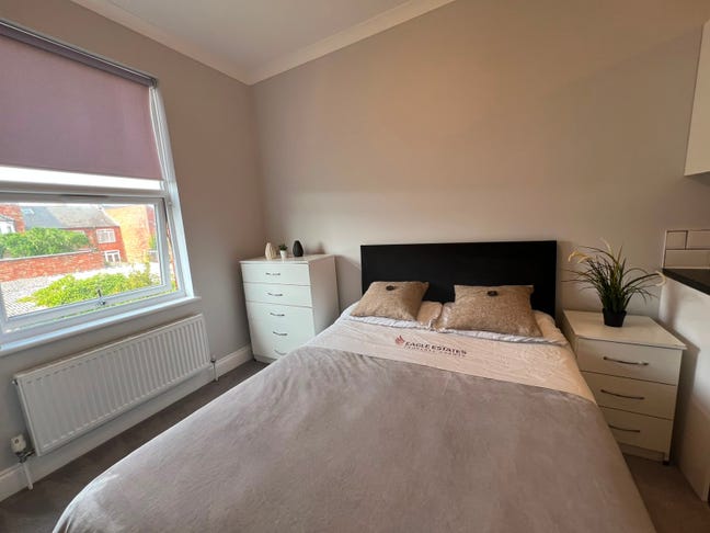 Pristine Vacant 🦅Ensuite Room/NN1🦅 105Ash Main Photo