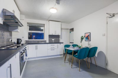 Luxury Rooms Available! No Deposit Main Photo