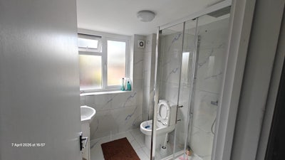 Room Available Near Brunel University  Main Photo