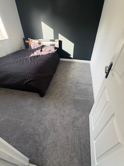 Room to rent in central MK Main Photo