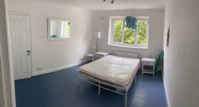 Spacious & peaceful Double Room Main Photo