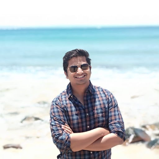 I am an IT  professional, Male aged 36. I am ... Main Photo