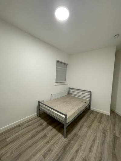 Double Ensuite Room-Single Occupant-North London Main Photo