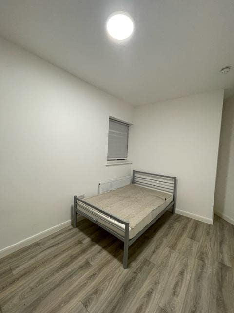 Double Ensuite Room-Shared Kitchen-Single Occupant Main Photo