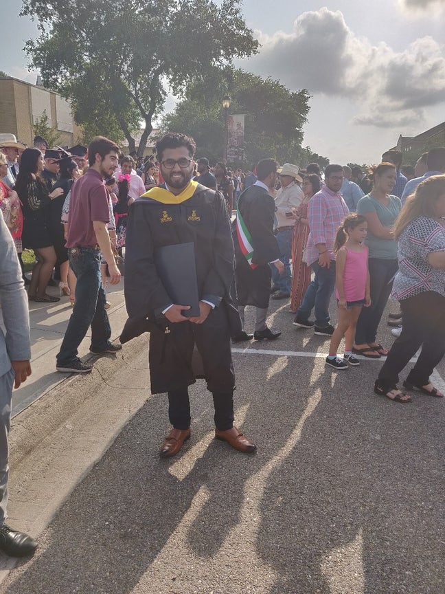 Incoming postgraduate seeking tenancy in London Main Photo