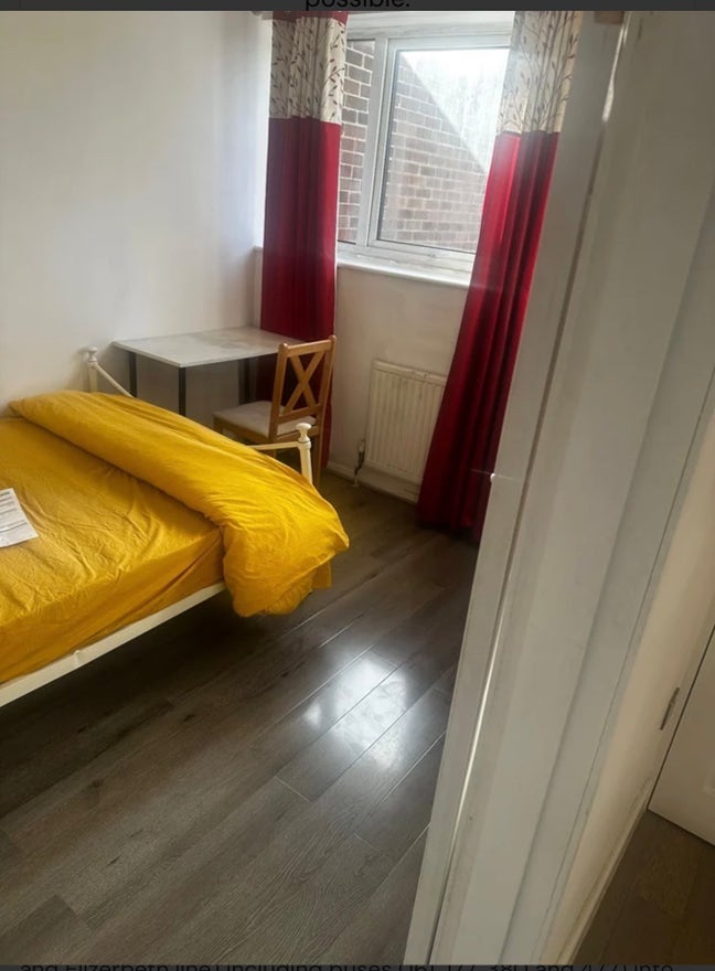 Clean, Light rooms in a Newly Refurbished House Main Photo