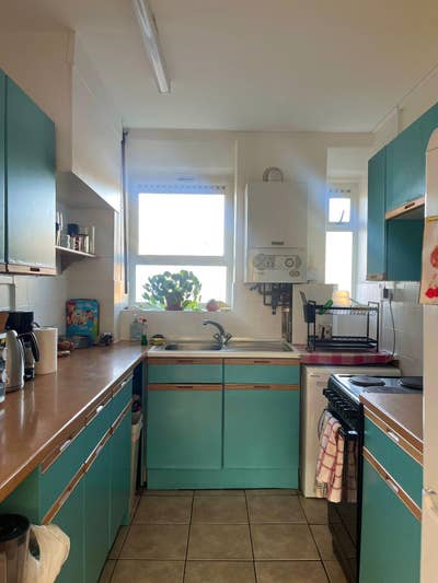 2 Bedrooms to Let in Waterloo  Main Photo