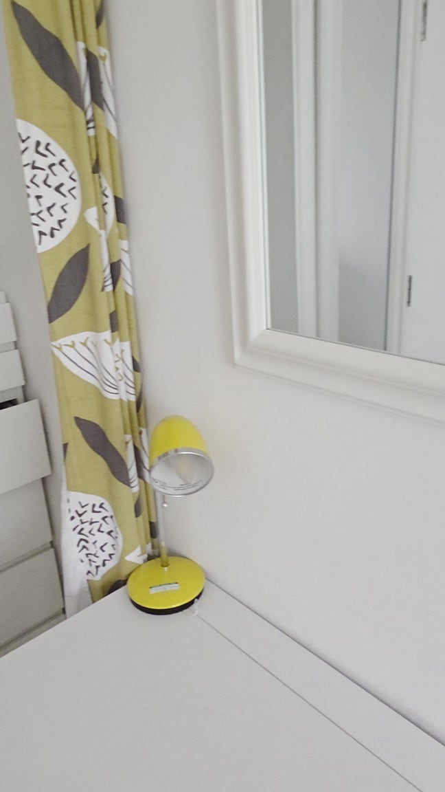 Double Bedroom in a 4 Bedroom House Main Photo