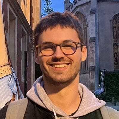 PhD student looking for friendly household Main Photo