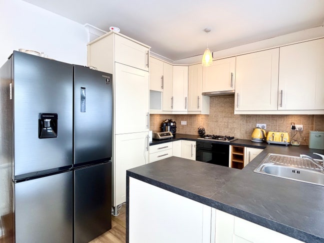 &pound;50 off July Promo- Female Household-KT4 Main Photo