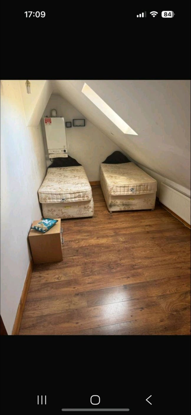 1 bedroom flat Main Photo