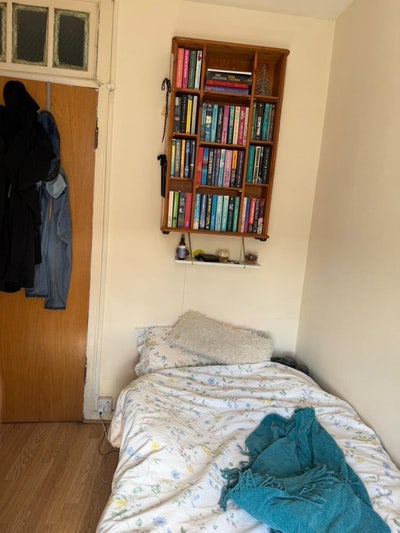 Single bedroom nice and clean  Main Photo