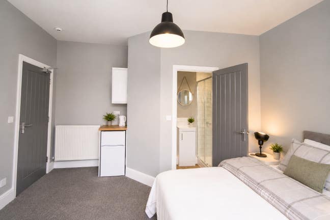 Double Room | Prof House Share | Town Centre Main Photo