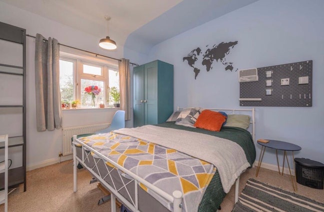 Spare Room Available to Rent in Kettering Main Photo