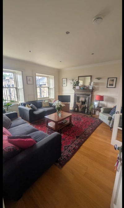 Beautiful Room to Rent in Stockbridge  Main Photo