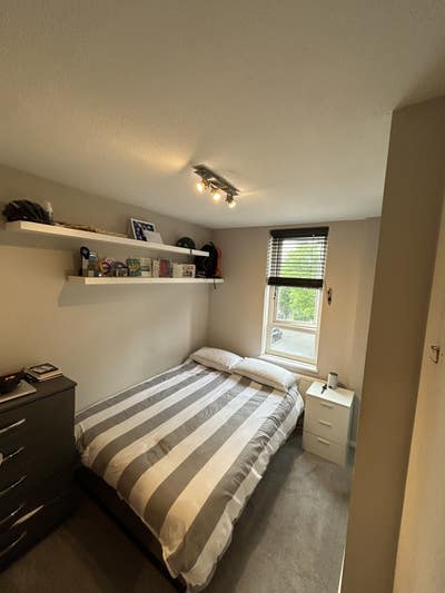 &pound;900 Room in Clapham North (bills incl) Main Photo