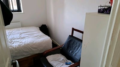 Single Room for 450 Including All Charges Main Photo
