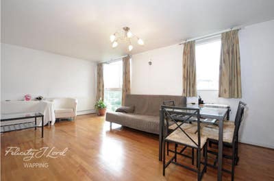 A superb 1 bed near St Katharine Dock  Main Photo