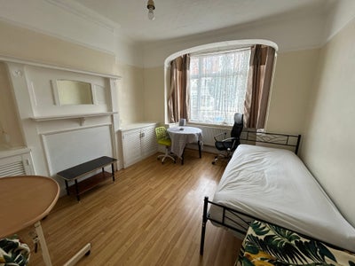 Double room Nr Wimbledon Park Stn Main Photo