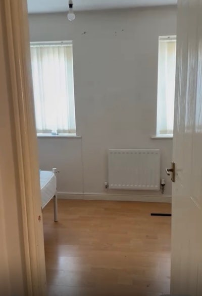 M9 shared apartment  Main Photo