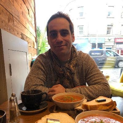 37 year old Male seeks a single or double room Main Photo