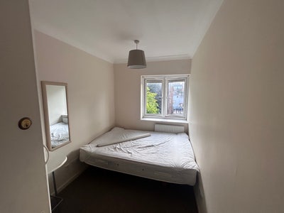 &pound;600 3 week Hammersmith Sublet Main Photo