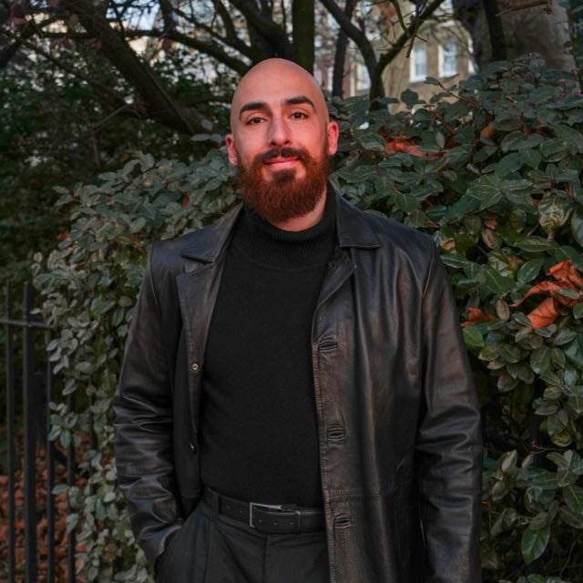Looking for a place in Clapham or Islington Main Photo
