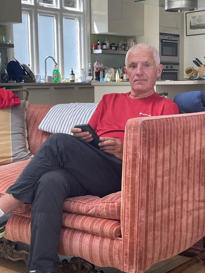 Mature male seeking room  Main Photo