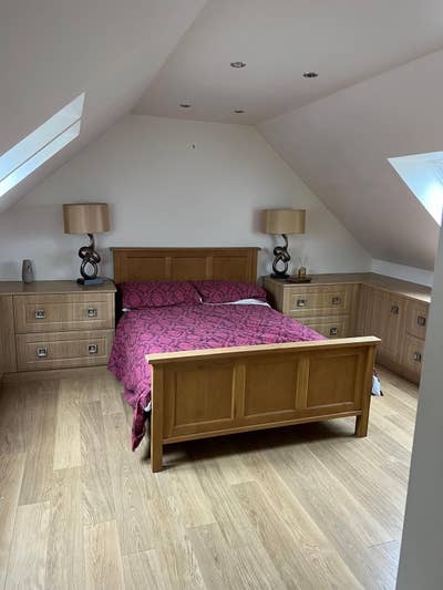Large double bedroom with ensuite  Main Photo