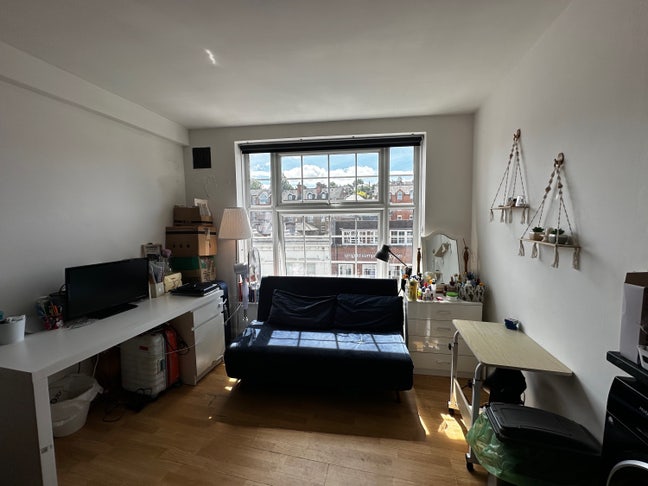1 Month Sublet | Studio Flat | Bills Included  Main Photo