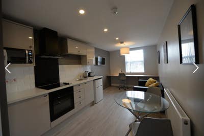 +++ Book now! Stunning one bed flat CV1  Main Photo