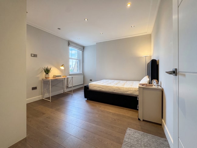 A beautiful 3 bedroom property in Archway, N19 Main Photo