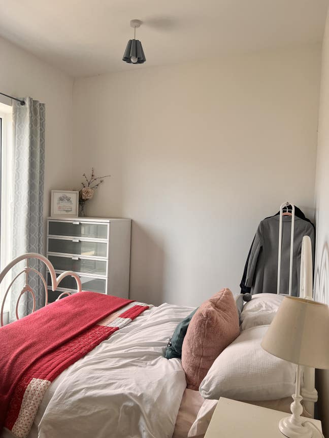 Room in New Build with private bathroom Main Photo