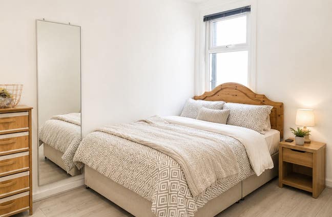 Double Room in Central Southsea Bills Included Main Photo