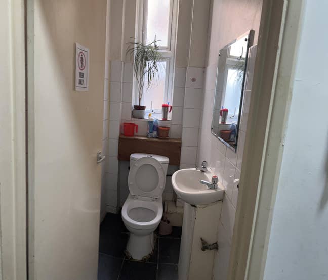 Single Studio Room in Willesden Green NW2 Main Photo
