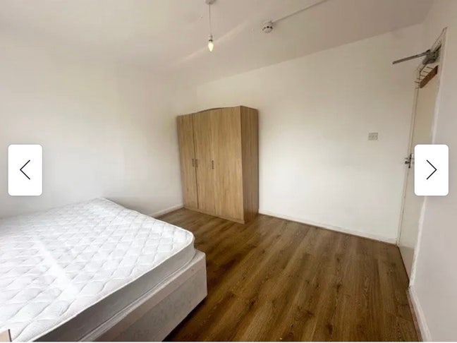 En-suite room in Colindale (All bills included L)  Main Photo