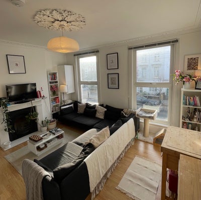 Double Bedroom in Maisonette - Finsbury Park Main Photo